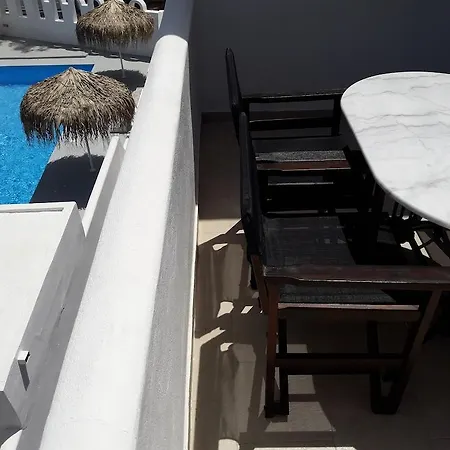 Hotel Aegeeis Perissa (Santorini)